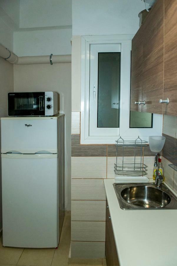 Athenshub - Across Metro Station Appartement Buitenkant foto